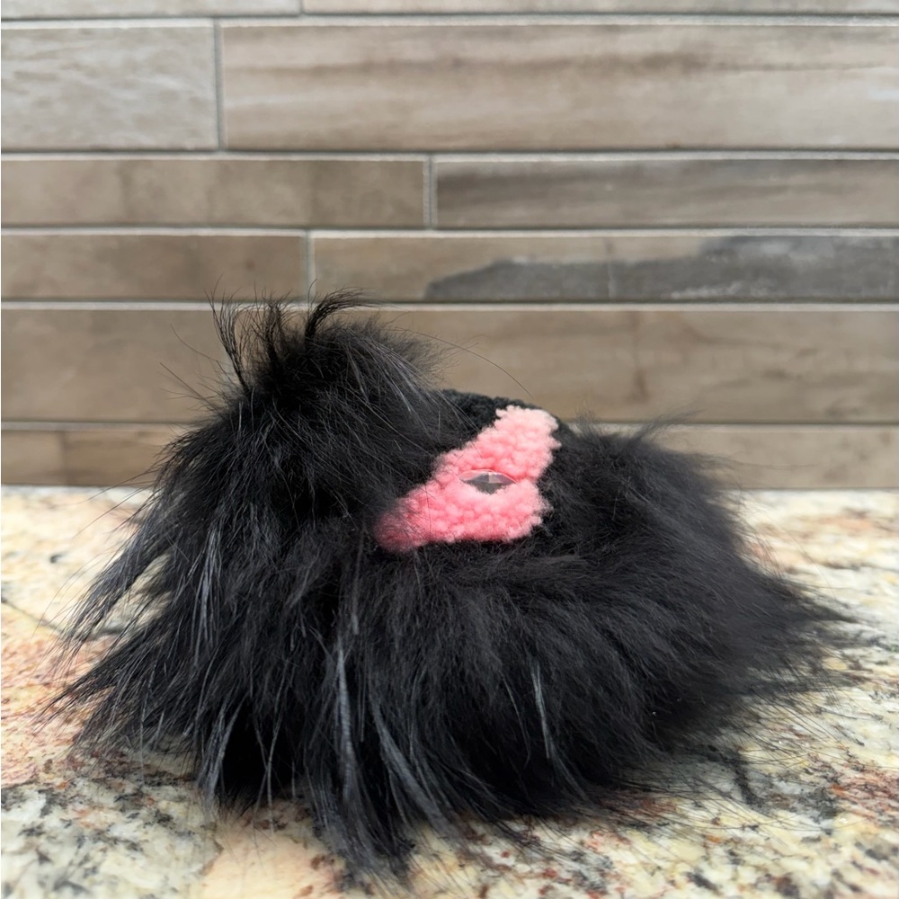 👾RARE Fendi Fox Fur Shearling Pinky Punky Monster Bag Bug Charm - Picture 8 of 14